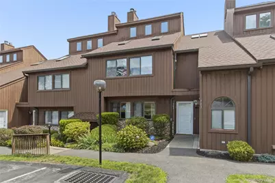 702 Scenic Lane, Poughkeepsie, NY 12603 - Photo 2