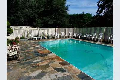 30 Dalewood Drive, Hartsdale, NY 10530 - Photo 2