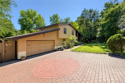 30 Dalewood Drive, Hartsdale, NY 10530 - Photo 4