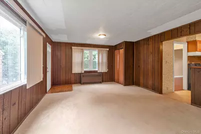 69 Virginia Street, Valley Stream, NY 11580 - Photo 12