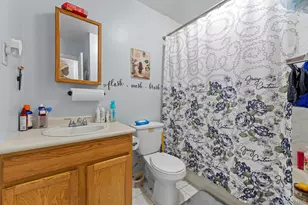 10-76 Gipson St, Far Rockaway, NY 11691 - Photo 20