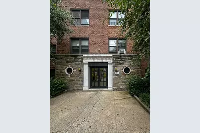485 E Lincoln Avenue #214, Mount Vernon, NY 10552 - Photo 2