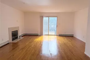 62 Hickory Rd, Port Washington, NY 11050 - Photo 6