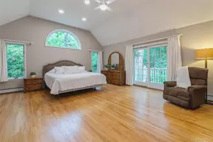 63 W Meadow Rd, East Setauket, NY 11733 - Photo 16