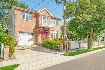 30 East Boulevard, East Rockaway, NY 11518 - Photo 2