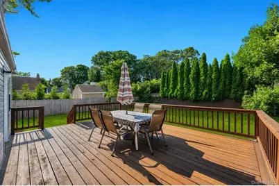 40 Columbia Street, Bethpage, NY 11714 - Photo 28