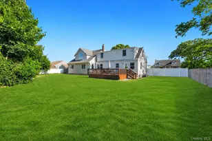 40 Columbia St, Bethpage, NY 11714 - Photo 30