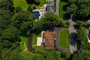 21 Arista Dr, Dix Hills, NY 11746 - Photo 48
