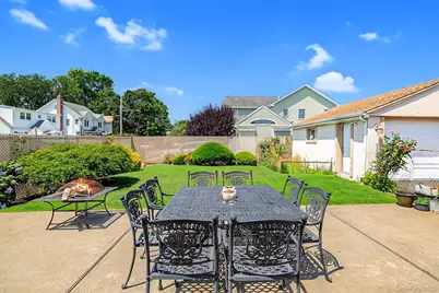 119 Caroline Avenue, Franklin Square, NY 11010 - Photo 8