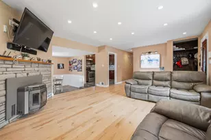 15 Summit Ave, New City, NY 10956 - Photo 4