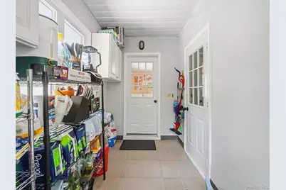 15 Summit Avenue, New City, NY 10956 - Photo 18
