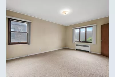 8026 217th Street, Hollis, NY 11427 - Photo 16