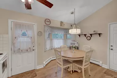 258 Floyd Road, Shirley, NY 11967 - Photo 8