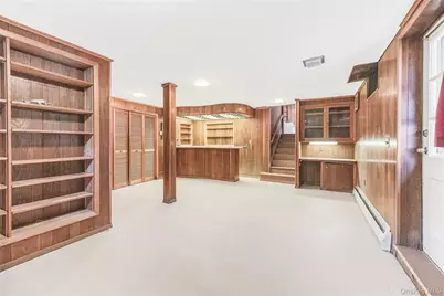 21 Pomander Drive, White Plains, NY 10607 - Photo 28