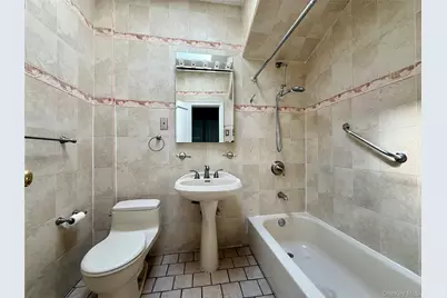 5962 69th Lane, Maspeth, NY 11378 - Photo 22