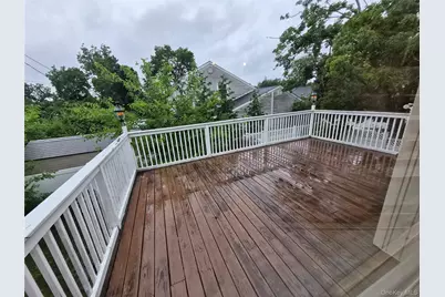 123 Southern Parkway, Plainview, NY 11803 - Photo 20