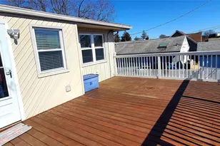 123 Southern Pkwy, Plainview, NY 11803 - Photo 12