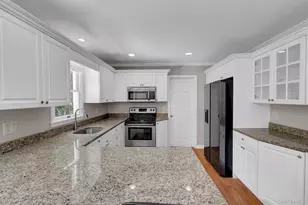 67 Randall Rd, Wading River, NY 11792 - Photo 10