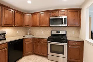 10 Edinburgh Dr, Peekskill, NY 10566 - Photo 14