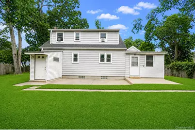 17 Maple Street, Brentwood, NY 11717 - Photo 26