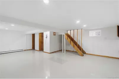 2934 161st Street, Flushing, NY 11358 - Photo 32