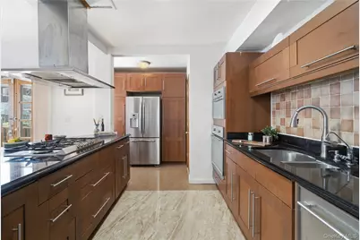 2934 161st Street, Flushing, NY 11358 - Photo 8