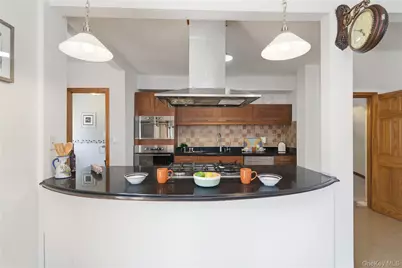 2934 161st Street, Flushing, NY 11358 - Photo 6