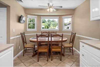 5 Marcus Road, West Nyack, NY 10994 - Photo 10