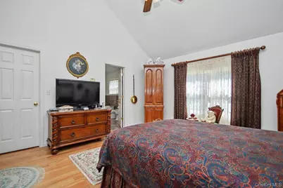 2 Douglas Street, Rock Hill, NY 12775 - Photo 32