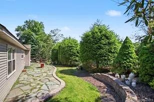 2 Douglas St, Rock Hill, NY 12775 - Photo 10
