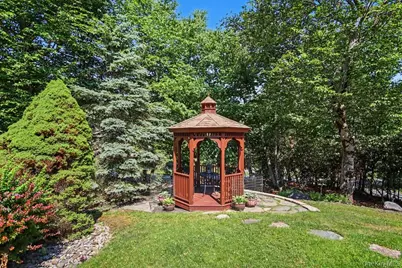 2 Douglas Street, Rock Hill, NY 12775 - Photo 12