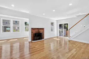 118 Willow St, Roslyn Heights, NY 11577 - Photo 10