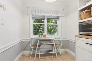 43 N Forest Ave, Rockville Centre, NY 11570 - Photo 10