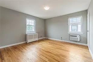 75-48 183rd St, Fresh Meadows, NY 11366 - Photo 4