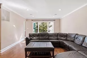17 Nottingham Way, Mahopac, NY 10541 - Photo 10