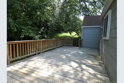 28 Hilltop Drive, New Windsor, NY 12553 - Photo 32