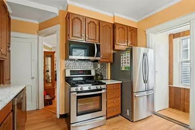 151 Beechwood Avenue, Mount Vernon, NY 10553 - Photo 10
