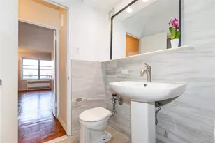 110-20 71st Rd, Forest Hills, NY 11375 - Photo 16