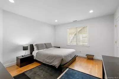 525 Carroll Avenue, Mamaroneck, NY 10543 - Photo 20
