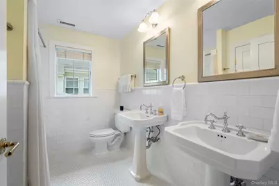 525 Carroll Avenue, Mamaroneck, NY 10543 - Photo 24