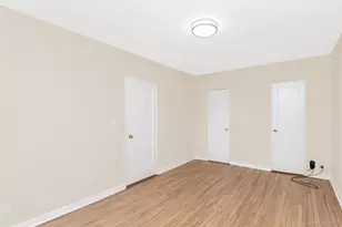 15 Winchester Ave, Yonkers, NY 10710 - Photo 10
