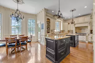 760 Hillcrest Pl, Woodmere, NY 11581 - Photo 10