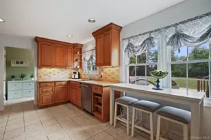 12 Hilltop Dr, Yorktown Heights, NY 10598 - Photo 16