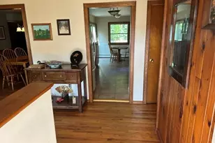94 Arlington Rd, Ronkonkoma, NY 11779 - Photo 4