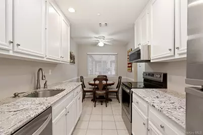 606 Flair Court W, Saint James, NY 11780 - Photo 6