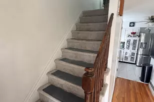 17 Main St, Floral Park, NY 11001 - Photo 6