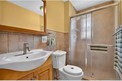 25-36 163rd Street, Flushing, NY 11358 - Photo 16