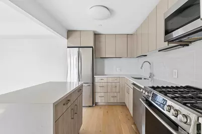 171 W 131st Street #619, New York, NY 10027 - Photo 4