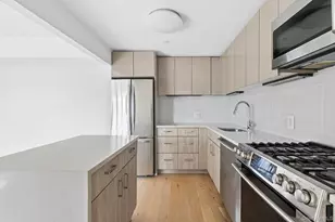 171 W 131st St, New York, NY 10027 - Photo 4