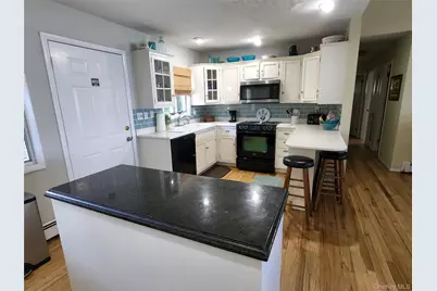 7 Riverhead Road, Sound Beach, NY 11789 - Photo 14